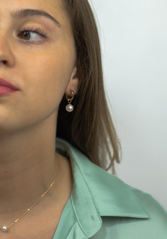 Nia Pearl Hoop Earrings - SimplyO