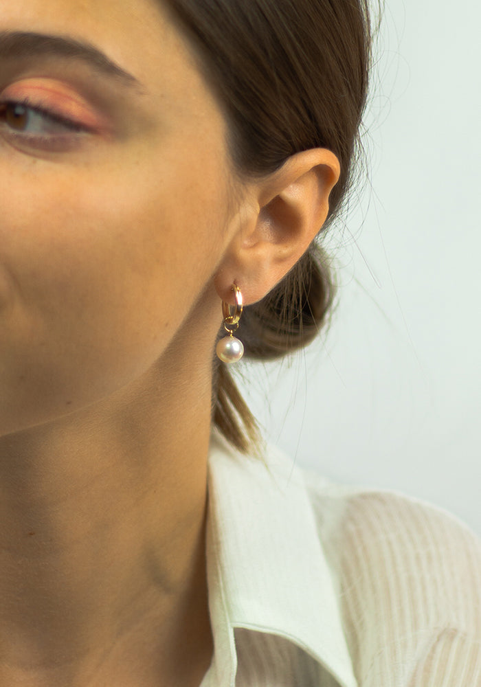 Nia Pearl Hoop Earrings - SimplyO