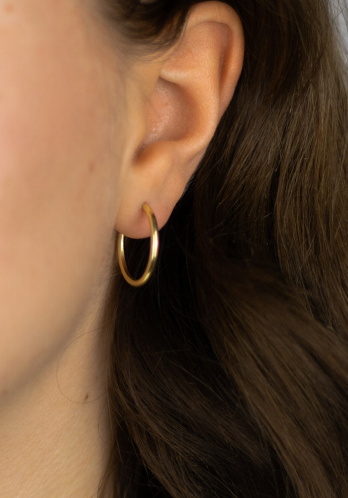Endless Hoop Ohrringe - 14k Gold - SimplyO