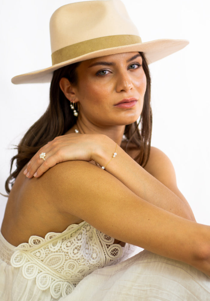 Bisous de Perles Earrings - SimplyO