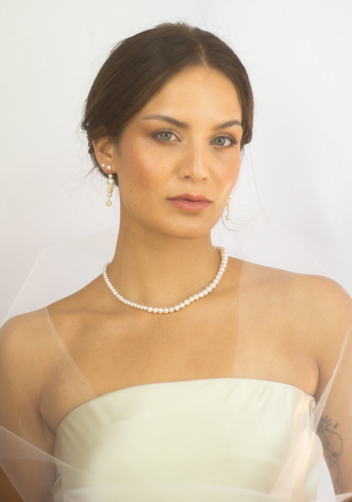 Margaux Necklace als Brautschmuck – handgefertigte Perlenkette mit 14K Goldverschluss von SimplyO.