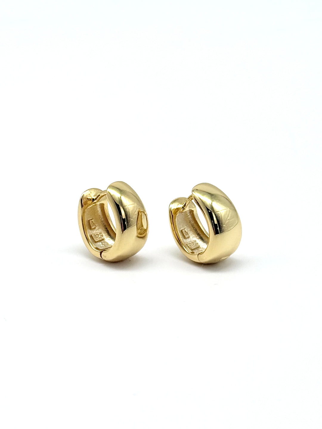 Claire Hoops Klappkreolen aus 925 Silber mit 18 Karat Vergoldung